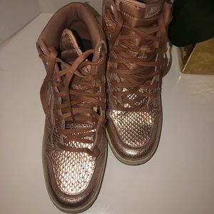 Nike Dunk Sky-Hi Metallic Rose Gold Wedge Sneaker
